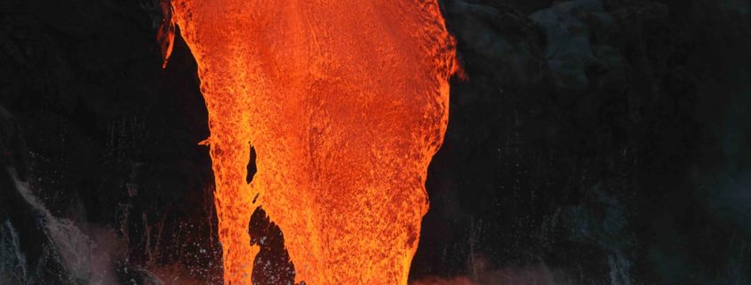 lava-ocean_1600x1000-3